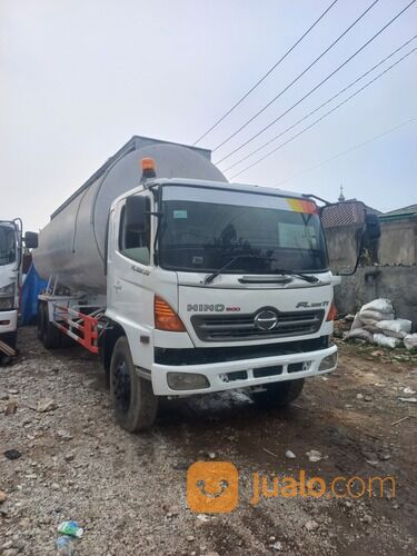 Truk tangki hi blow hino fl 235 jw