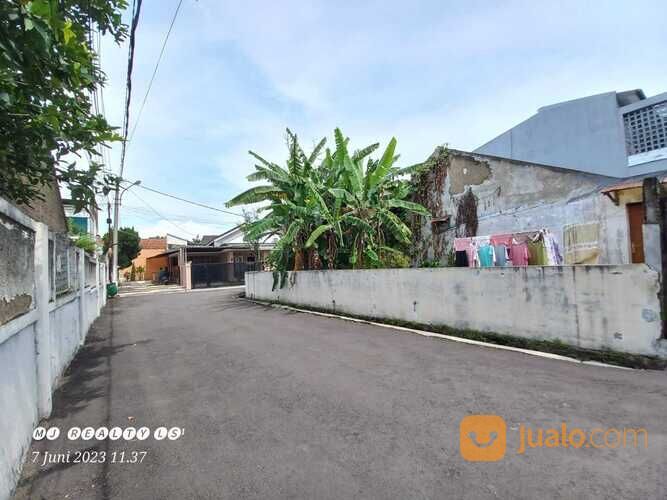 Rumah Murah Strategis Tengah Kota di Komplek Antapani Bandung