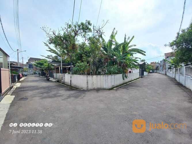 Rumah Murah Strategis Tengah Kota di Komplek Antapani Bandung