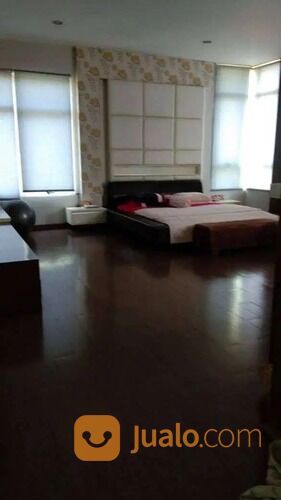 Taman Telaga Golf BSD City Rumah Dekat Danau ASri Dan Nyaman