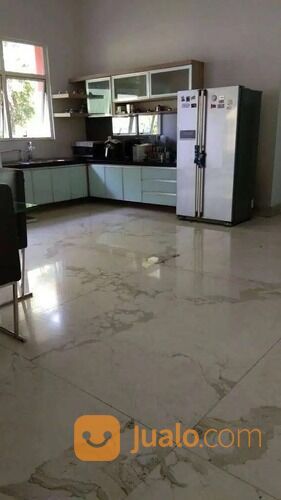 Taman Telaga Golf BSD City Rumah Dekat Danau ASri Dan Nyaman