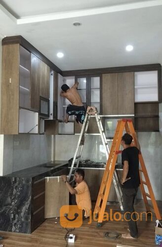 JASA SERVIS PERBAIKI LEMARI, KITCHEN SET, MEJA, RANJANG, JABODETABEK.