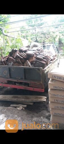 Jasa buang gragal dan puing sampah proyek