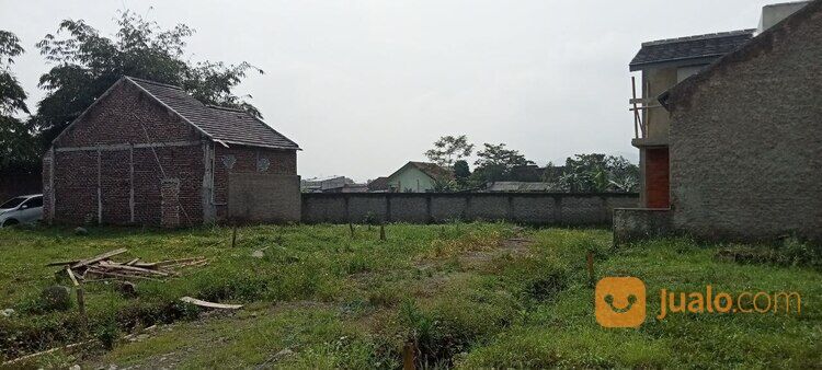 Bangun Rumah Dinding Bata Merah Desain Sendiri