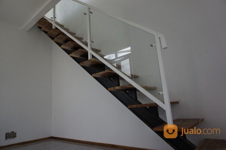 Rumah Cigugur Girang R, Baru 2/1 LANTAI Murah Dkt Kota Cimahi, Bandung