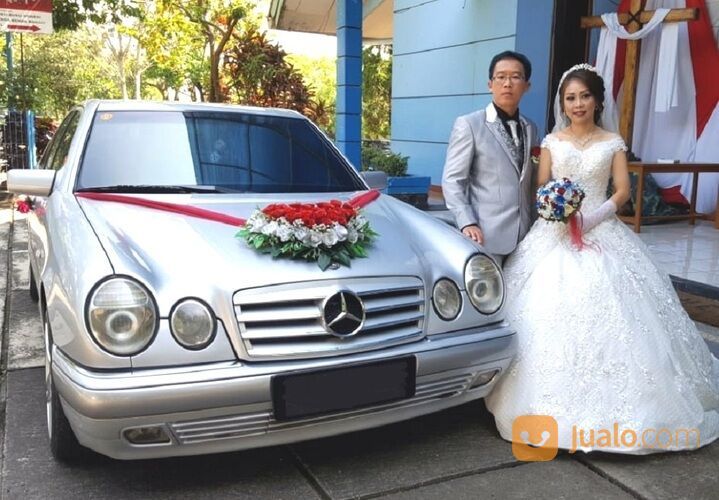 JASA RENTAL MOBIL PENGANTIN MEWAH HARGA TERJANGKAU DI BANDUNG