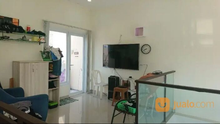 RUMAH LENGKONG BESAR,JL JATI BANDUNG AKSES GANG COCOK U/ KOST AN