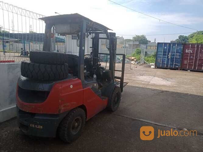 JASA SEWA FORKLIFT JAGAKARSA JAKARTA SELATAN 087812203434