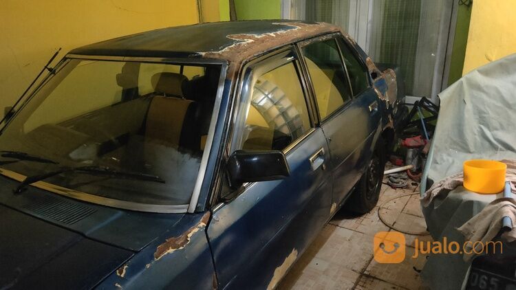 Corolla DX 1981 mesin waras, bodi perlu rehab