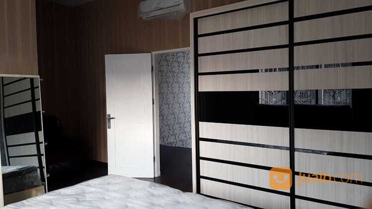 Rumah Full Furnished + Kolam Renang di Rumah Komplek Tasbi 2
