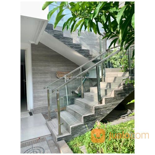 rumah Kertajaya Indah Regency, Surabaya.