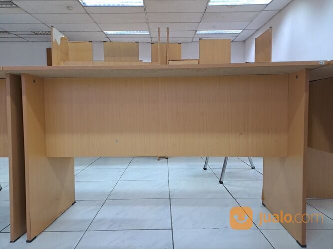 Meja tulis - meja kasir - meja setengah biro ex kantor terawat