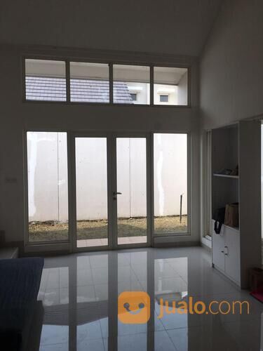 Siap Huni Rumah Cluster Elysia Suvarna Sutera Posisi Paling Depan