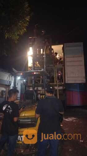 RENTAL FORKLIFT KUNINGAN JAKARTA TERRLENGKAP 24 JAM 087812203434 / 081313130368