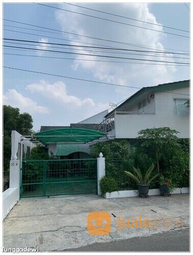 Rumah Jogja Luas Bangunan 200 m2, 6 Kamar Tidur