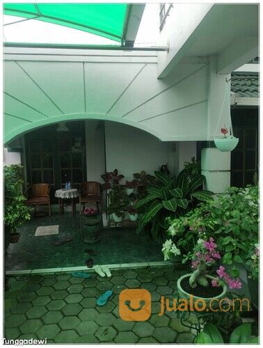 Rumah Jogja Luas Bangunan 200 m2, 6 Kamar Tidur