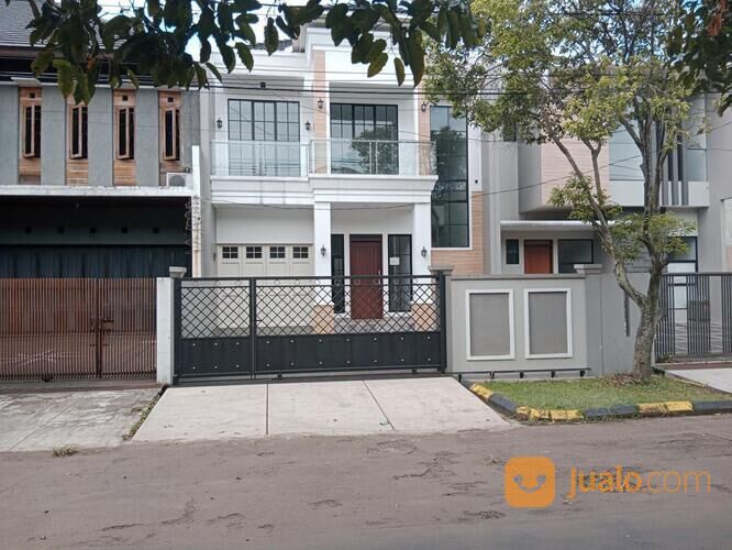 Rumah Baru Kekinian Di Komplek Batununggal Indah Kota Bandung