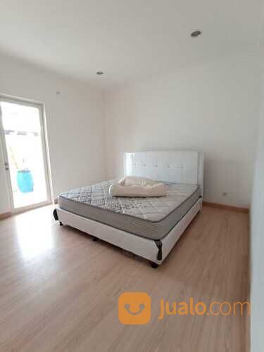 WTS Rumah Cluster Grisea Summarecon Serpong Tangerang