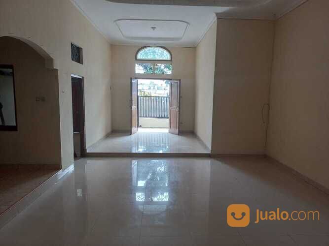 Rumah dalam Kompleks Perumahan Pondok Kopi, Jakarta Timur