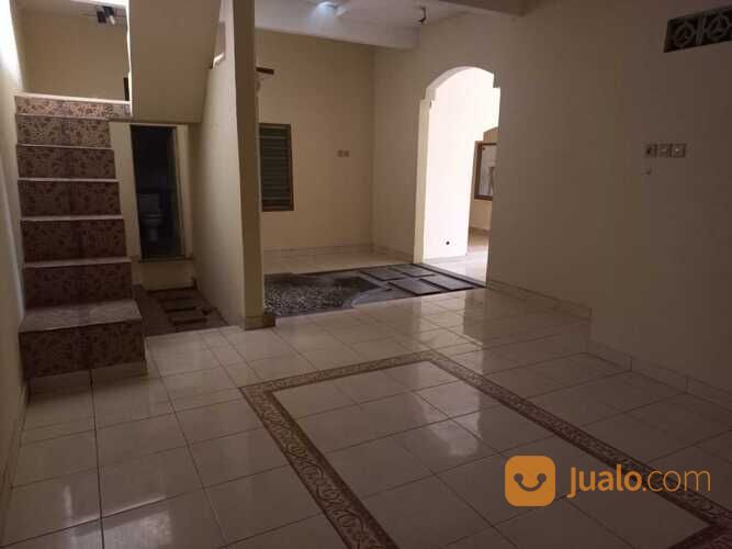 Rumah dalam Kompleks Perumahan Pondok Kopi, Jakarta Timur