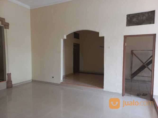 Rumah dalam Kompleks Perumahan Pondok Kopi, Jakarta Timur