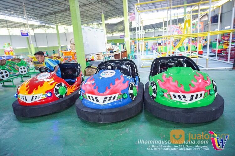 Wahana Boom Boom Car