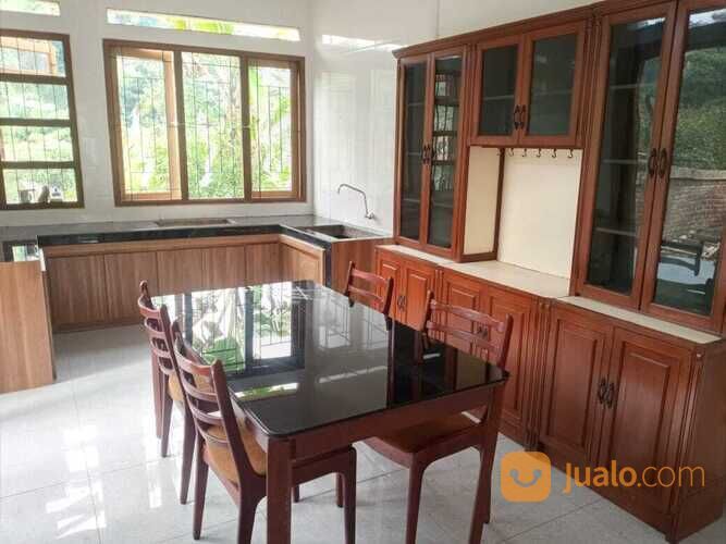 STRATEGIS Rumah Cisitu DKT Kampus STKS ITB Unikom & ITHB Bandung Utara