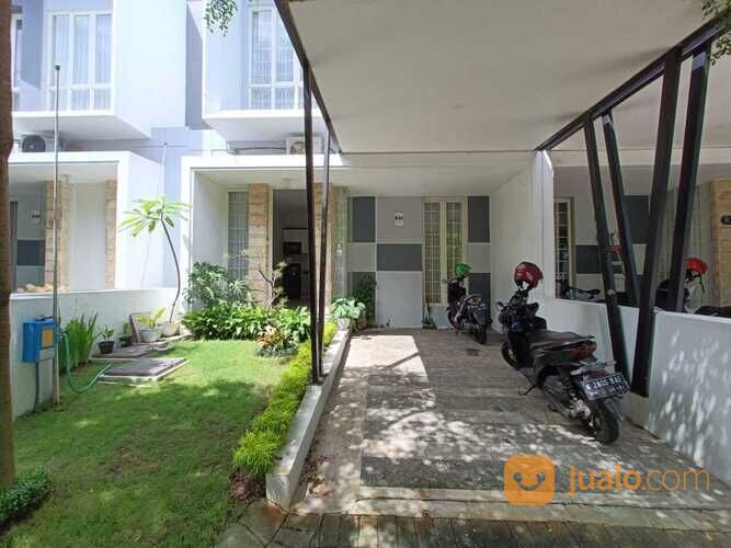 Rumah Mewah 2 Lantai Lokasi Green Orchid Sukarno Hatta Malang