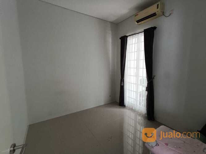 Rumah Mewah 2 Lantai Lokasi Green Orchid Sukarno Hatta Malang