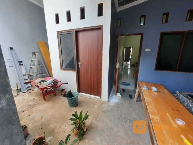 Rumah Pinggir Jalan Kaligetas Mijen Semarang