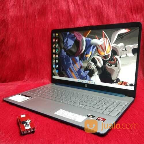 CUCI GUDANG!, HP 15-EF2126WM, Ryzen 5-5500, Radeon Graphics, 8GB, 256GB SSD