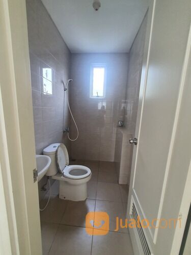 Di sewa rumah suvarna sutera cluster daru