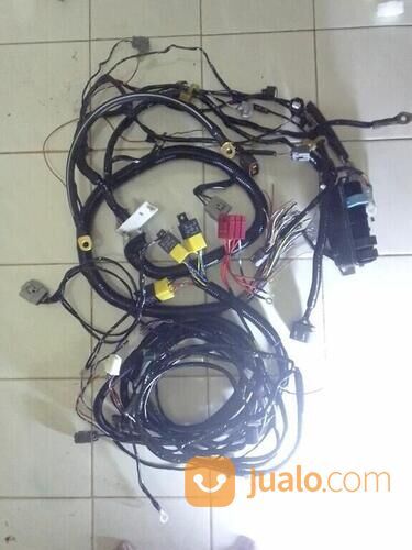 Jasa servis kelistrikan mobil,kabel mobil,dinamo mobil