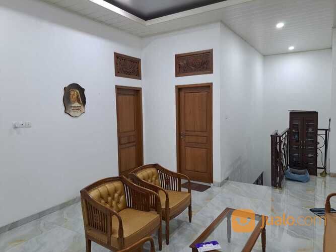 Rumah di Taman Royal 2 Tangerang