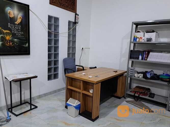 Rumah di Taman Royal 2 Tangerang