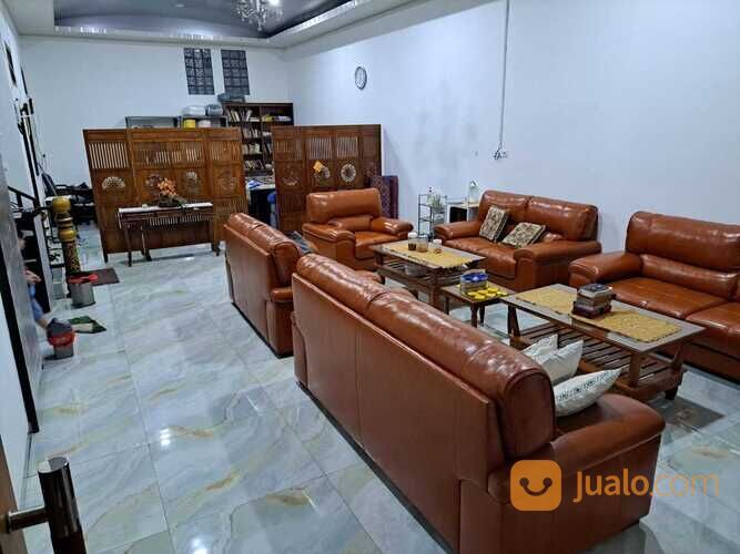 Rumah di Taman Royal 2 Tangerang