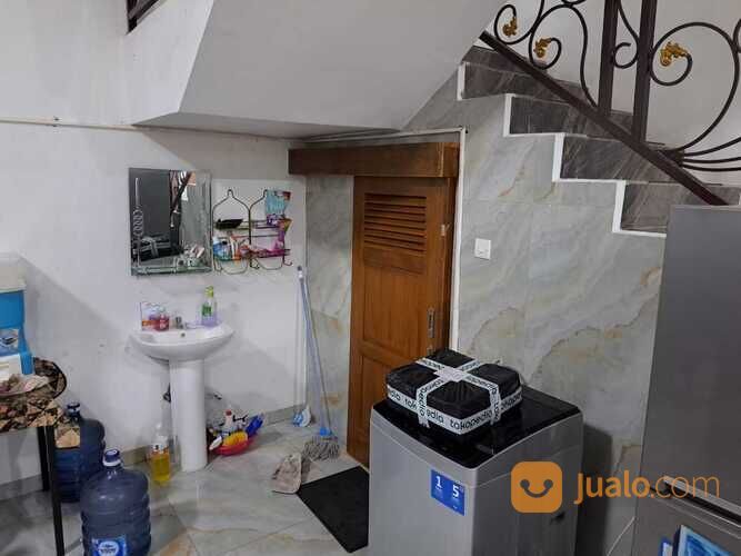 Rumah di Taman Royal 2 Tangerang