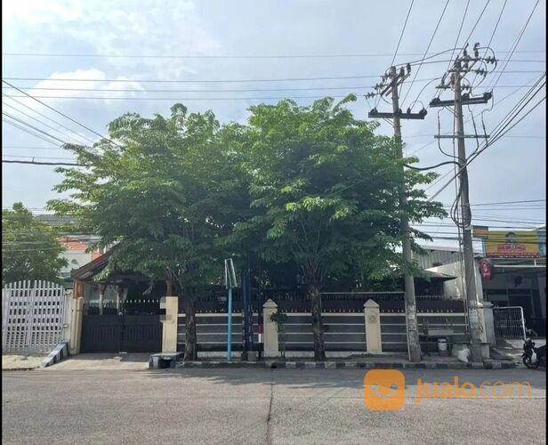 RUMAH LELANG DI RAYA KUPANG BARU dk pasar modern Darmo satelit Darmo permai