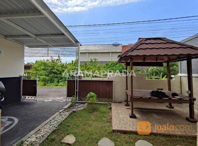 Rumah Minimalis 3 Kamar Gazebo Pemogan Densel