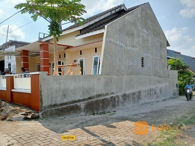 Rumah Lokasi di Bunton Sidorahayu Poros Jalan Wagir Malang 450 Juta