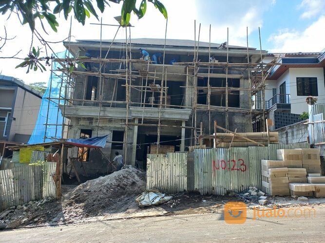 Rumah Pemandangan Gunung Sentul City