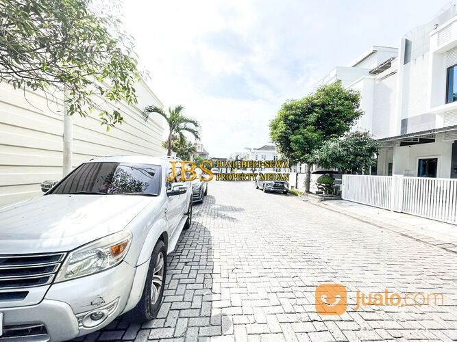 Rumah Komplek Mutiara Residence