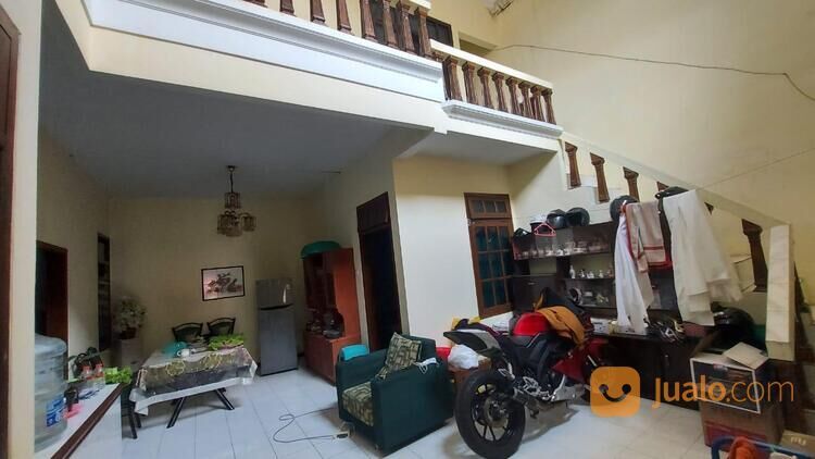 Rumah 2 Lantai Lokasi Perumahan Dirgantara Permai Sawojajar Malang 2 Milyar