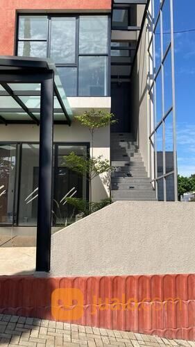 Exclusive di Cigadung Dago Kota Bandung Rumah Mewah 3LT Harga Perdana