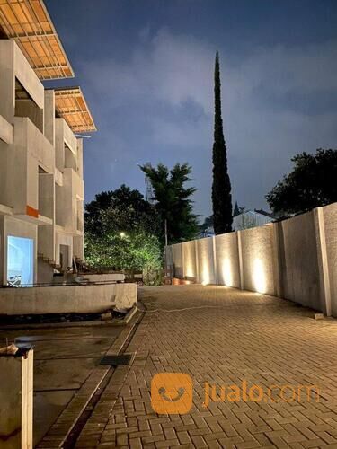 Exclusive di Cigadung Dago Kota Bandung Rumah Mewah 3LT Harga Perdana