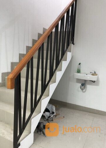 railing tangga handrail kayu