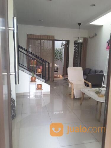 SIAP HUNI! RUMAH CLUSTER CYNTHIA SUMMARECON GEDEBAGE BANDUNG