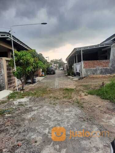 Tanah perumahan padat penduduk graha permata batursari