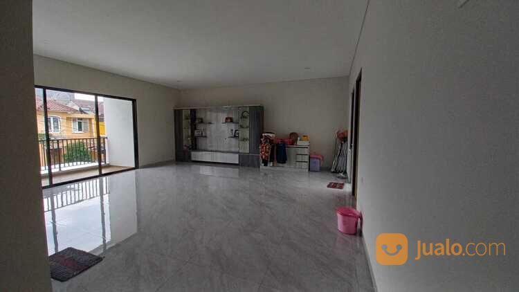 Rumah Cantik 2 Lantai Sektor 1G Gading Serpong Tangsel