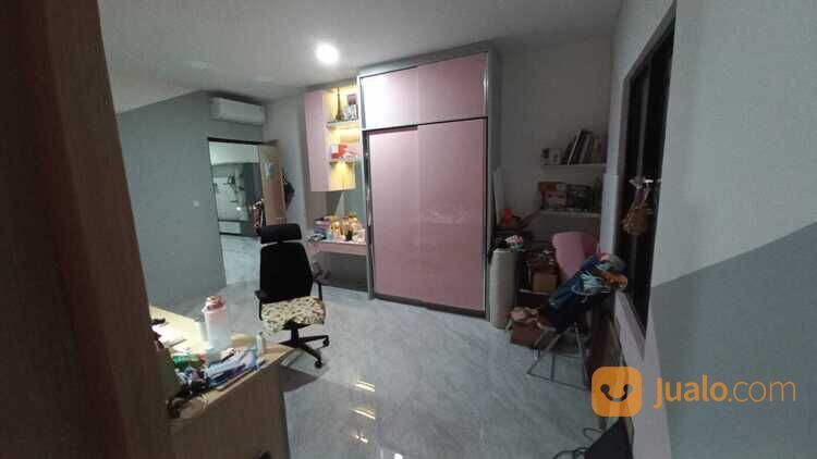 Rumah Cantik 2 Lantai Sektor 1G Gading Serpong Tangsel